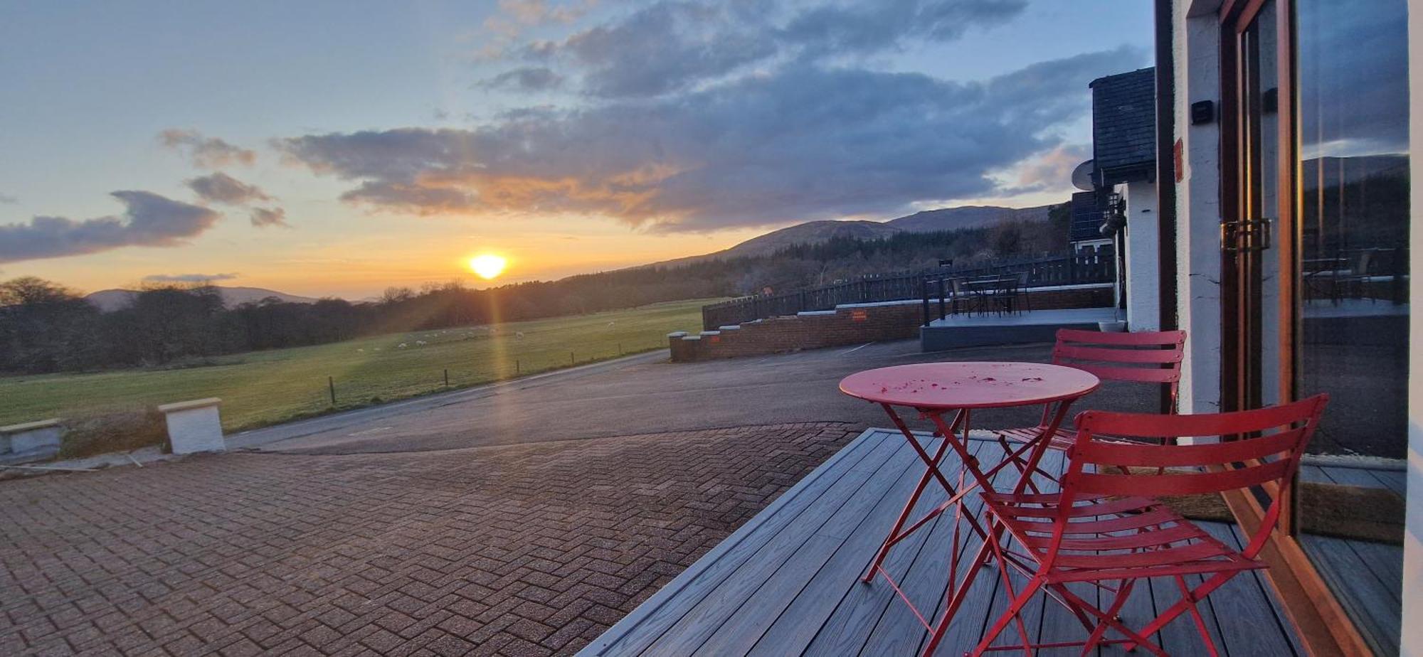 North Face Dwelling At Ardenvale Self Catering Apartment Fort William Exterior photo